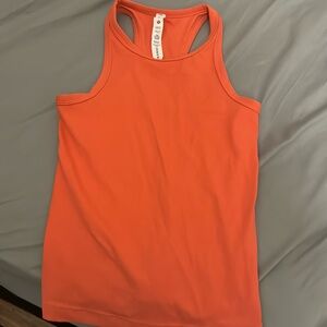 Used Lululemon tank size 2